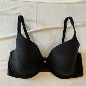 EUC Body by Victoria Secret 36DD